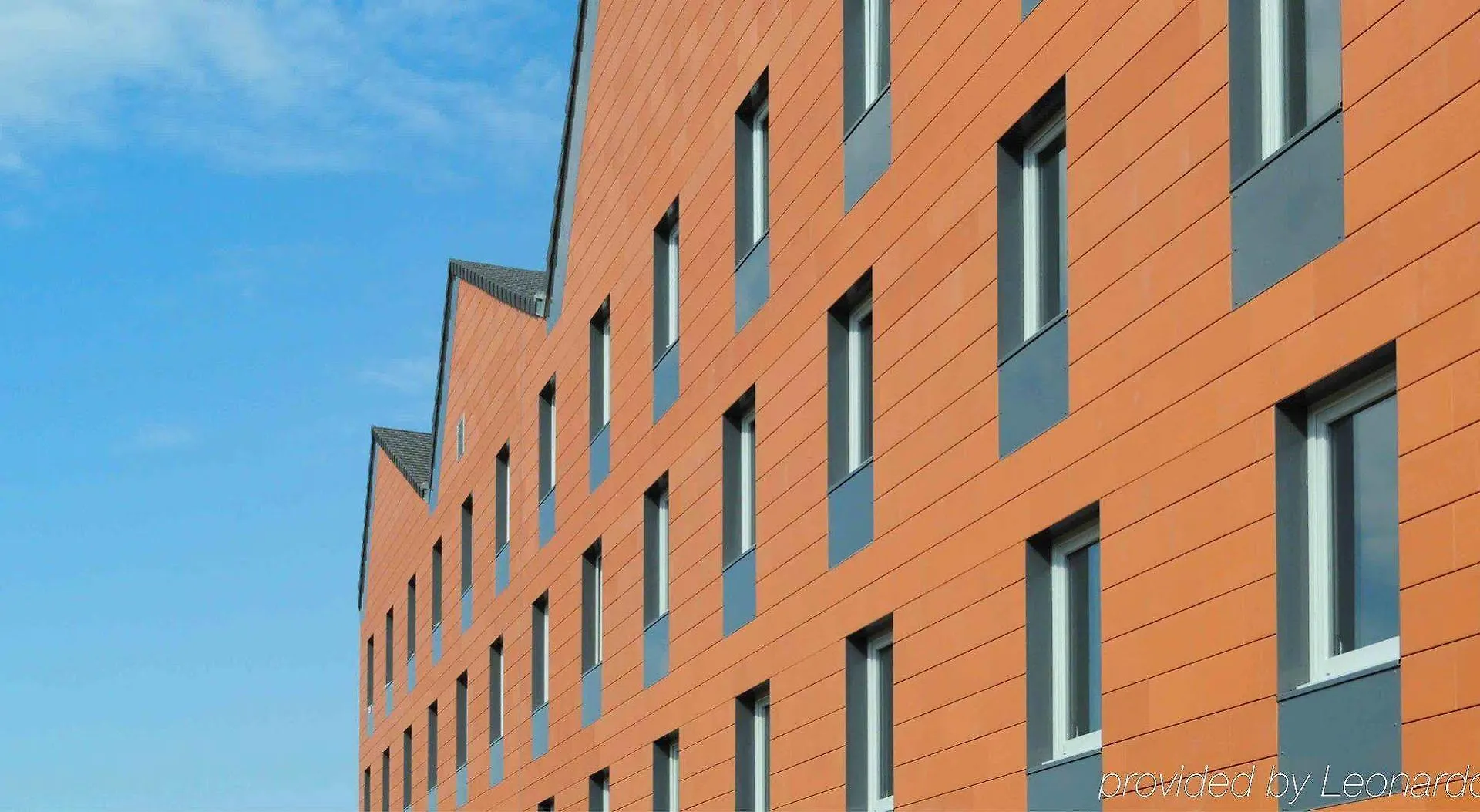 Ibis Lyon Est Chaponnay Hotel