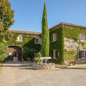 La Plaine Hotel