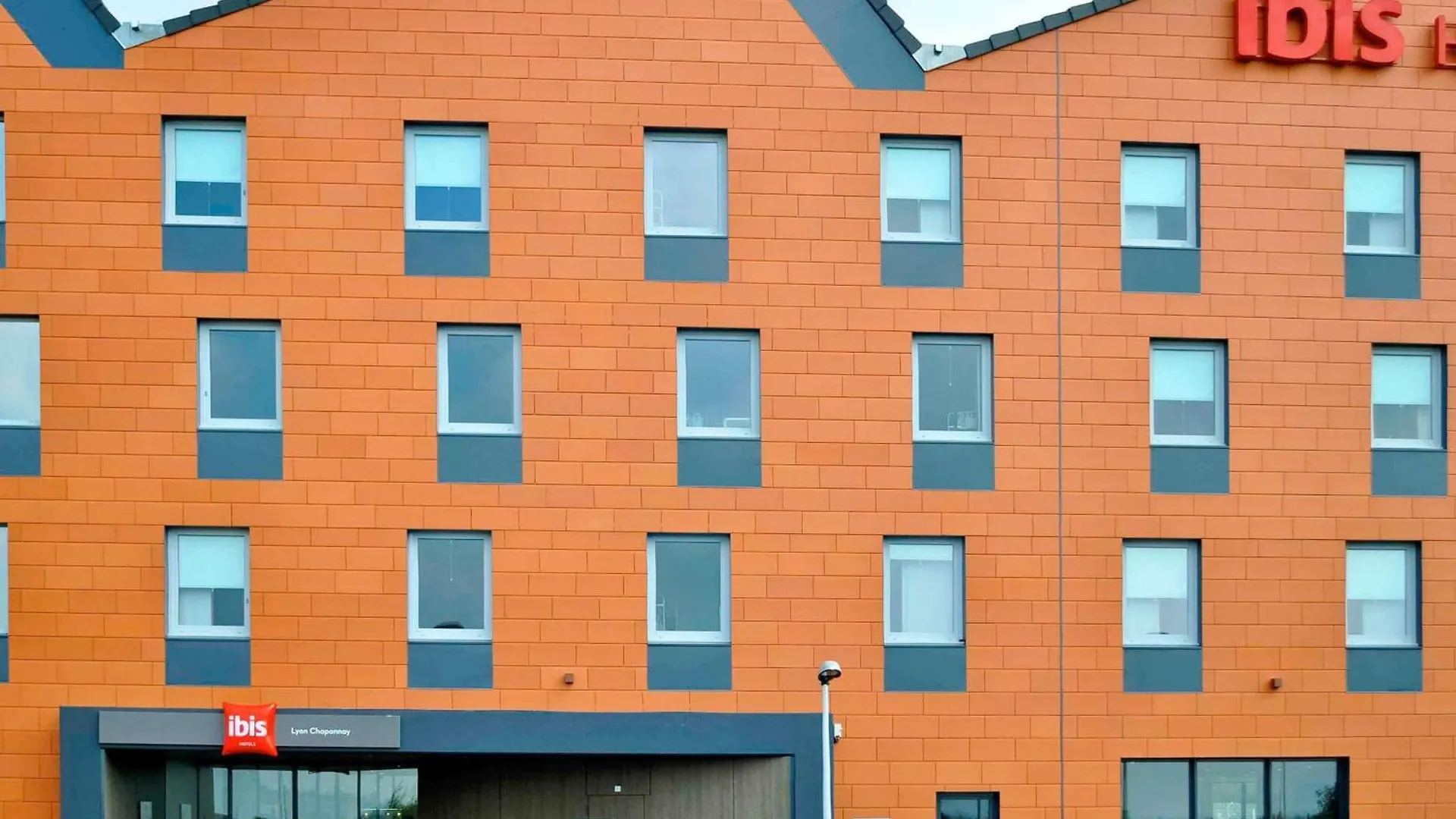 Hotel ibis Lyon Est Chaponnay